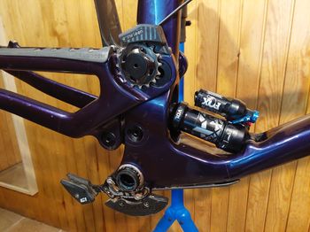 Used Forbidden Druid V1 Frameset 2022 Mountainbike, Purple — image 9 of 16
