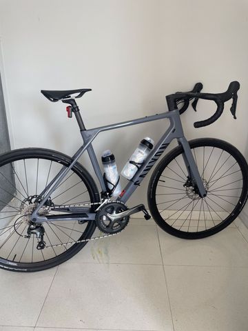 Used Canyon Endurace CF 6 2023 2023 Road & Gravel, Light Gray — image 1 of 3