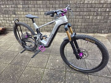 Brugt Crestline RS 180 Silver Edition 2024 Mountainbike — billede 1 af 6