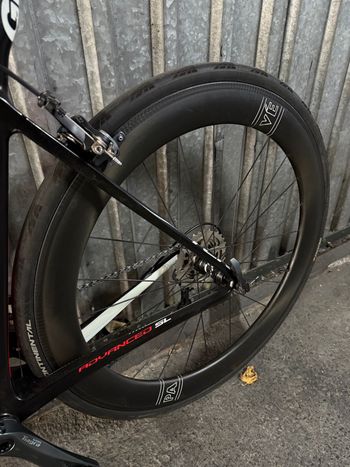 Used Giant TCR Advanced SL 2 2016 2016 Road & Gravel, Black — image 5 of 7