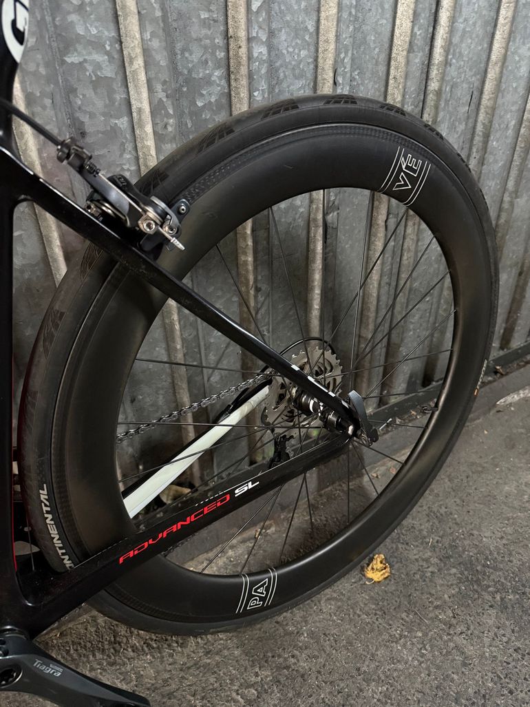 Used Giant TCR Advanced SL 2 2016 2016 Road & Gravel, Black — image 5 of 7