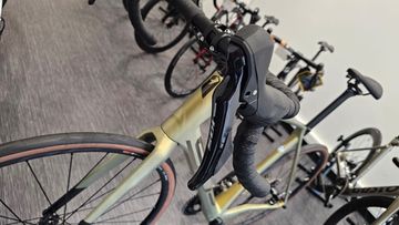 Used Superior X-road Shimano 105 2023 Road & Gravel, Black — image 9 of 22