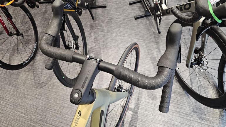 Used Superior X-road Shimano 105 2023 Road & Gravel, Black — image 15 of 22