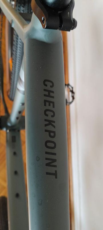 Used Trek Checkpoint ALR 5 2025 2025 Road & Gravel, Light Gray — image 4 of 7