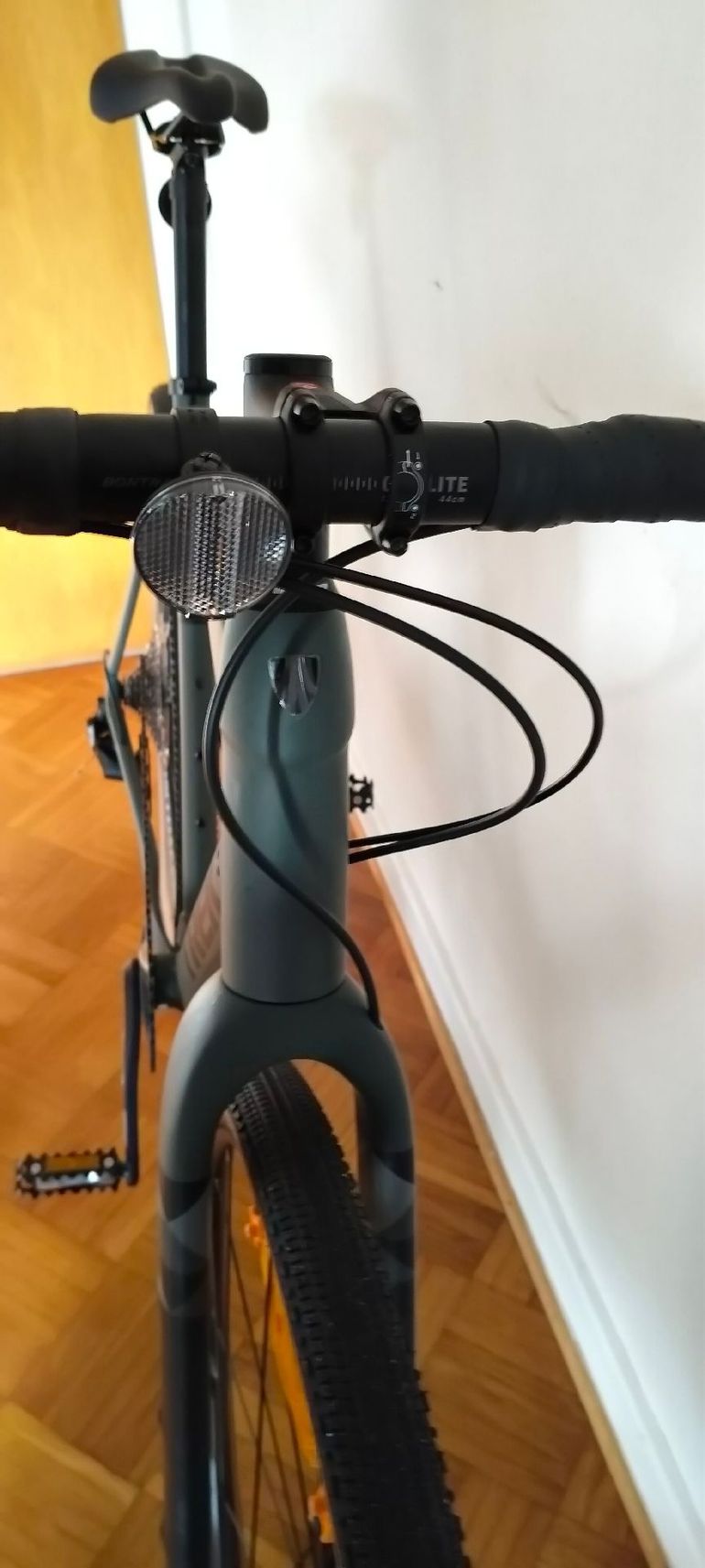 Used Trek Checkpoint ALR 5 2025 2025 Road & Gravel, Light Gray — image 6 of 7