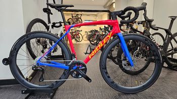 Used Ridley Fenix Slic Disc 105 Di2 Special Edition *NEW 0km* 2023 Road & Gravel