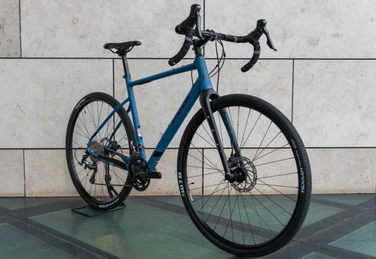 Used Fuji Jari 2.1 2024 2024 Road & Gravel, Blue — image 2 of 6