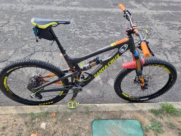 Santa Cruz Nomad CC 2016 Mountainbike d'occasion — image 1 sur 9