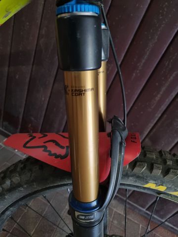 Santa Cruz Nomad CC 2016 Mountainbike de segunda mano, Negro — imagen 4 de 5