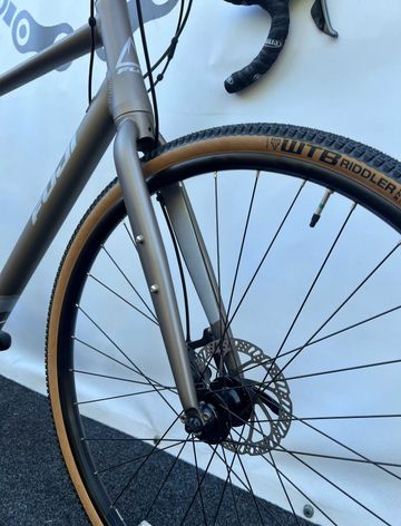 Used Fuji Jari 2.5 2024 2024 Road & Gravel, Light Gray — image 6 of 6