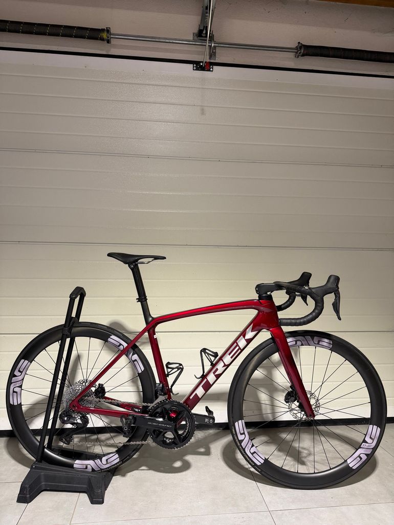 Used Trek Emonda Slr 2022 Road & Gravel — image 1 of 4