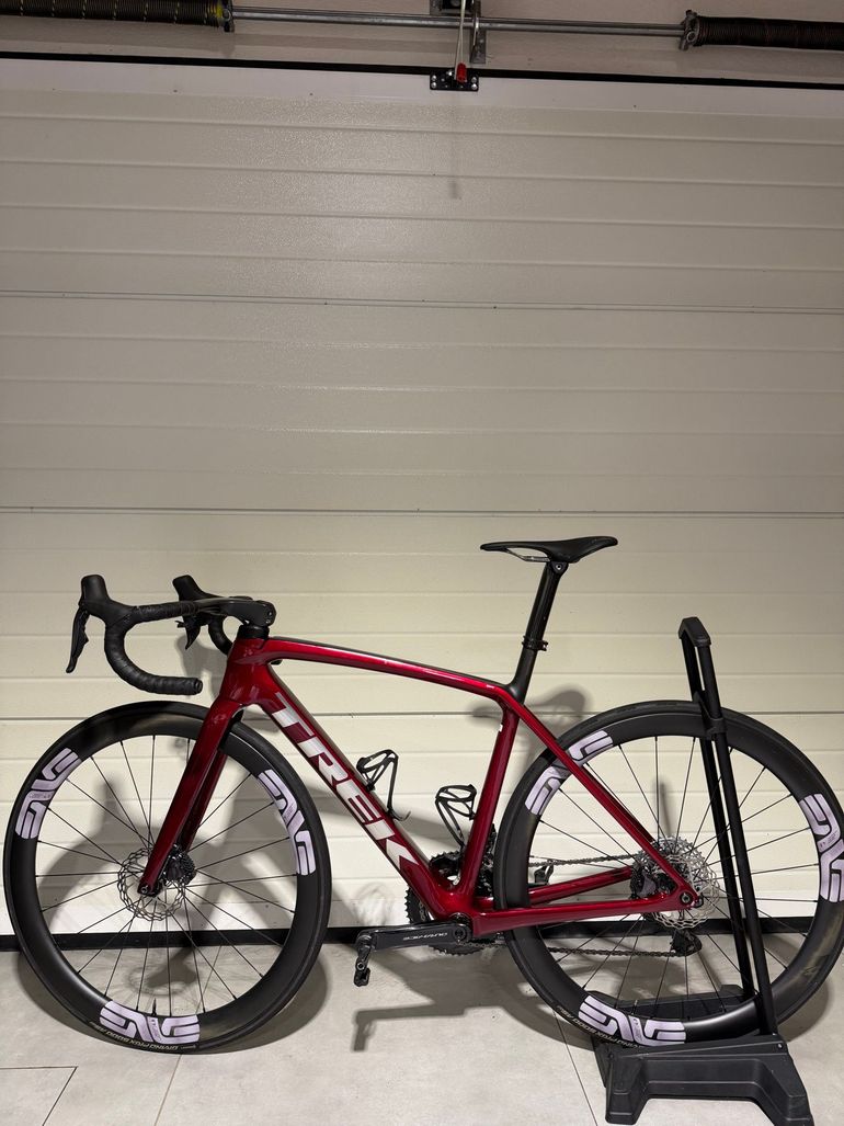 Used Trek Emonda Slr 2022 Road & Gravel — image 2 of 4