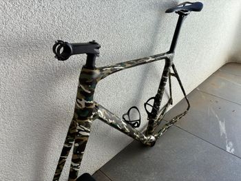 Used 1OF1 Lightcarbon 2023 Road & Gravel, Green — image 2 of 6