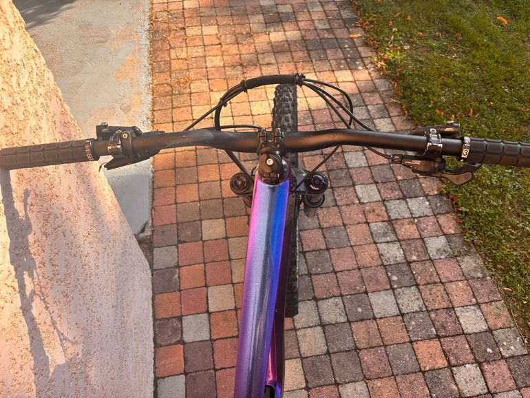 Used Cannondale Jekyll Shimano Deore XT 2023 Mountainbike, Purple — image 11 of 11