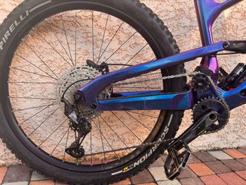 Used Cannondale Jekyll Shimano Deore XT 2023 Mountainbike, Purple — image 2 of 11