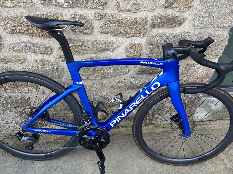 Used Pinarello F5 105 Di2 2023 2023 Road & Gravel, Blue — image 2 of 5