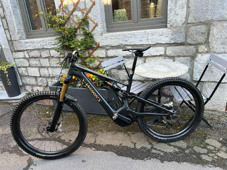 Used Specialized Levo S-Works 2023 Mountainbike, Black — image 7 of 10