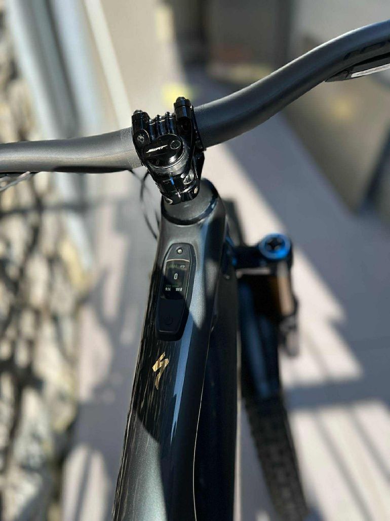Used Specialized Levo S-Works 2023 Mountainbike, Black — image 10 of 10