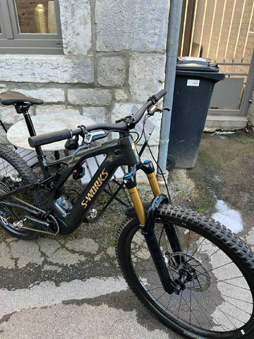 Used Specialized Levo S-Works 2023 Mountainbike, Black — image 5 of 10