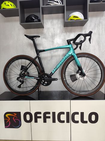 Used Bianchi Specialissima Comp 2025 2025 Road & Gravel