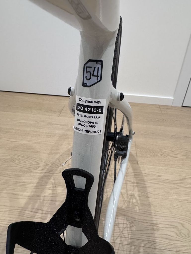 Used Cannondale Synapse 2 2023 Road & Gravel, Light Gray — image 6 of 7