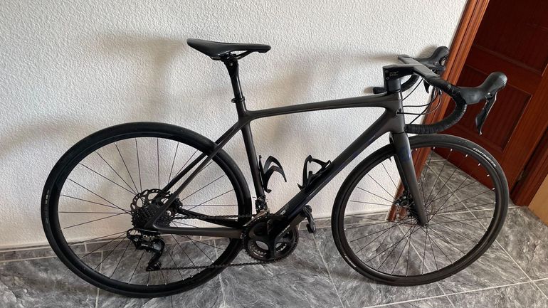 Used Scott Addict 20 disc 2020 2020 Road & Gravel, Black — image 1 of 6