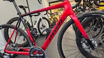 Used Stevens Izoard Pro Disc Ultegra 2024 Road & Gravel, Black — image 15 of 23