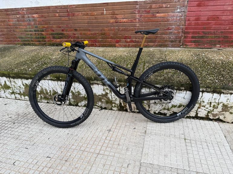 Used BMC Fourstroke AMP LT THREE 2023 2023 Mountainbike, Light Gray, 29 — image 3 of 4