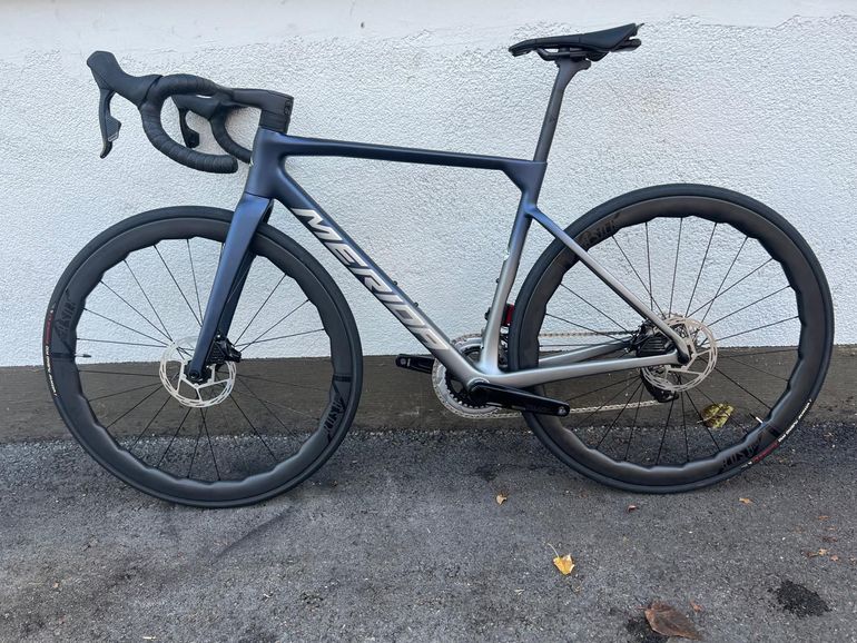 Used Merida Scultura SRAM Rival eTap AXS 2025 Road & Gravel — image 2 of 5