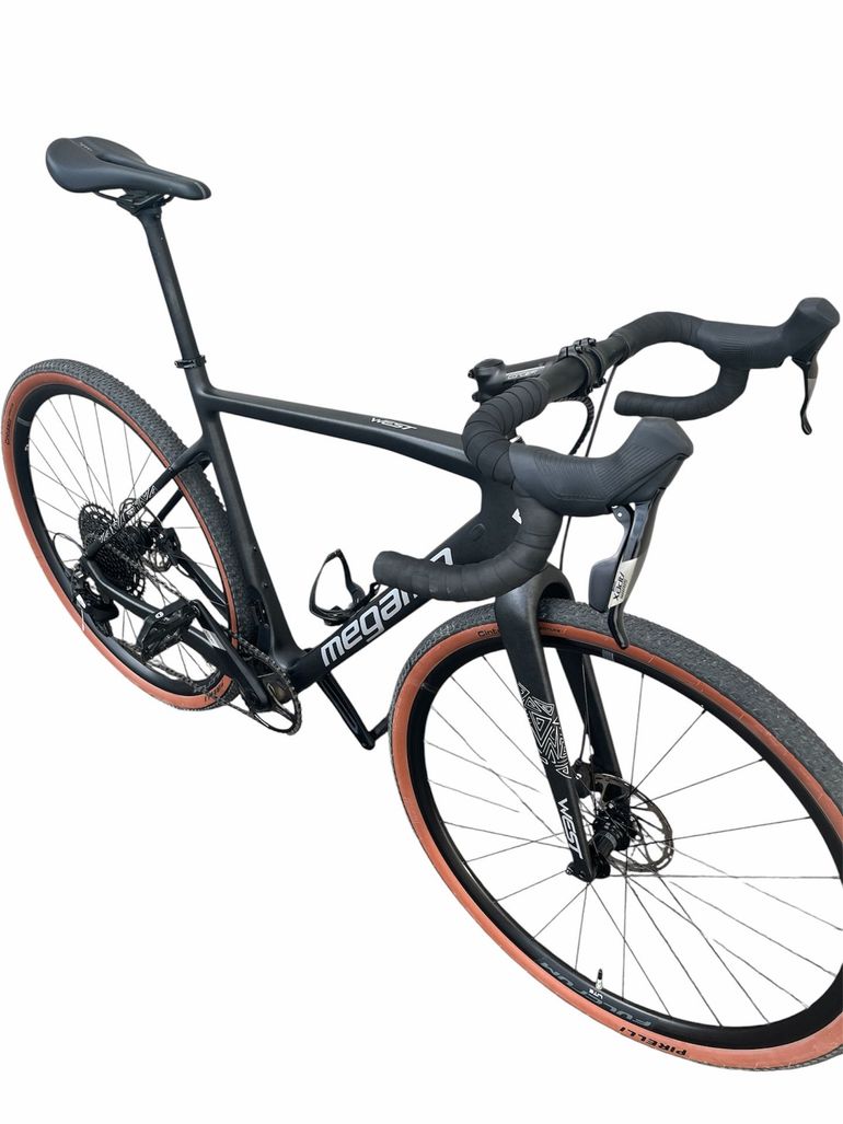 Used Megamo WEST 10 2025 2025 Road & Gravel, Light Gray — image 1 of 7