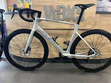 Used CUBE AGREE C:62, SLT 2023 2023 Road & Gravel, Light Gray — image 2 of 7
