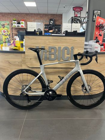 Used CUBE AGREE C:62, SLT 2023 2023 Road & Gravel