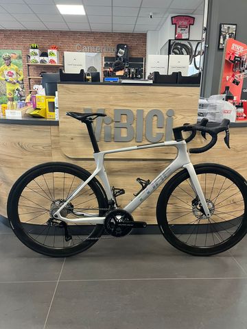 Used CUBE AGREE C:62, SLT 2023 2023 Road & Gravel, Light Gray — image 1 of 7
