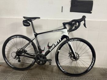 Used Giant Defy Advanced 1 2017 2017 Road & Gravel