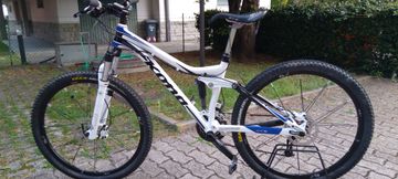 Used Kona SCANDIUM 69 2013 Mountainbike, White, 27.5 (650B) — image 1 of 10