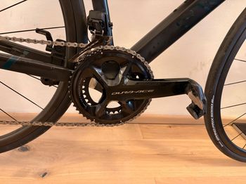 Used Canyon Ultimate CFR Di2 2024 2024 Road & Gravel, Black — image 8 of 8