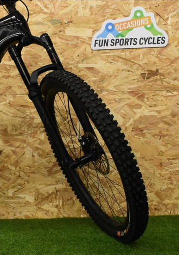 Trek Fuel EXE 9.9 2024 2024 Mountainbike usato, Nero — immagine 5 di 7
