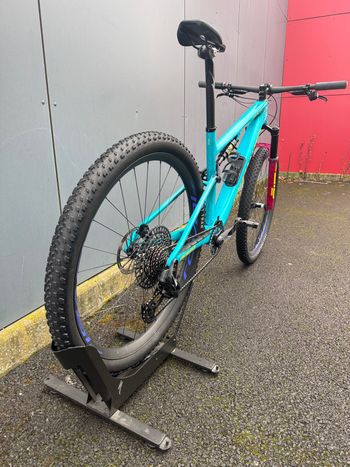 Used Specialized Epic 8 Pro 2025 2025 Mountainbike, Blue, 29 — image 3 of 3