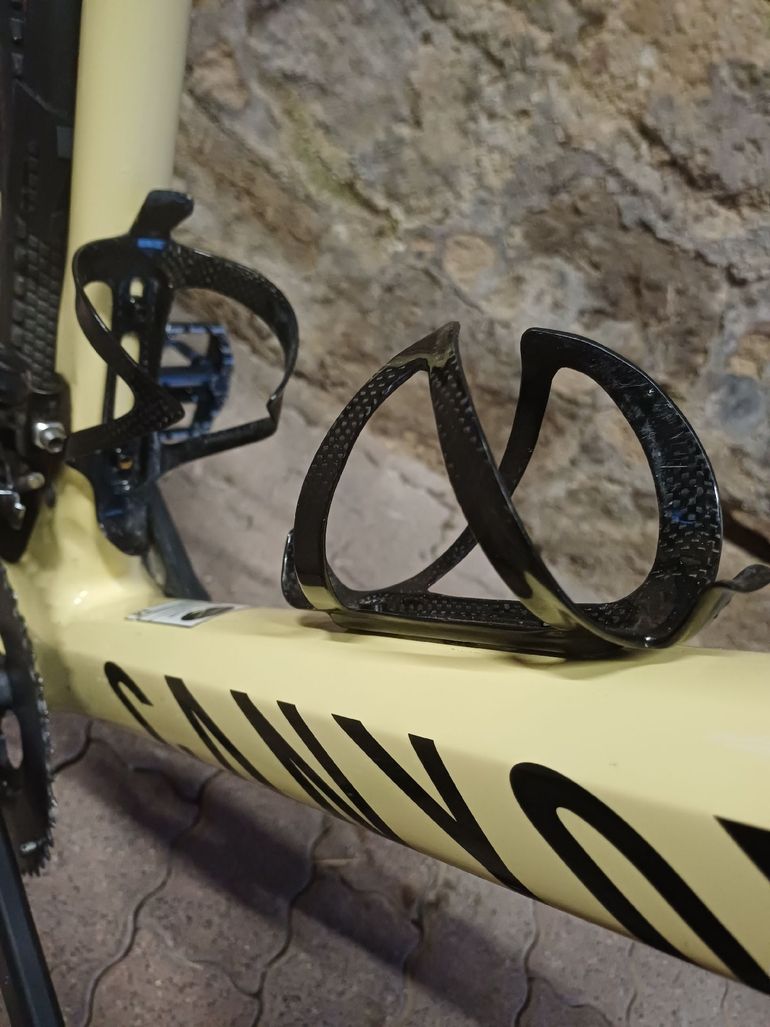 Used Canyon Grail Shimano GRX 2022 Road & Gravel, Black — image 6 of 9