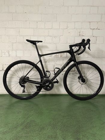 Used Giant Defy, Advanced 2 2021 2021 Road & Gravel