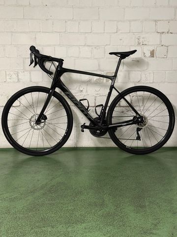 Used Giant Defy, Advanced 2 2021 2021 Road & Gravel, Black — image 2 of 7