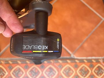 Used Trek Emonda Shimano Ultegra Di2 2020 Road & Gravel, Black — image 8 of 9