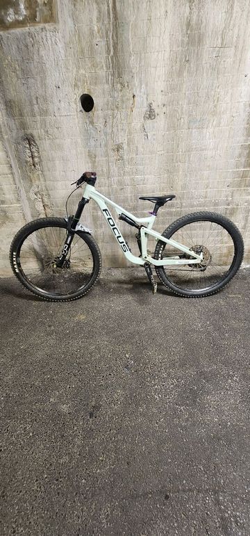 Used Focus JAM 6.8 2022 2022 Mountainbike, Green, 29 — image 2 of 4
