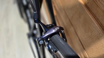 Used Cannondale Synapse Carbon 105 2017 2017 Road & Gravel, Black — image 9 of 10