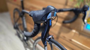 Used Cannondale Synapse Carbon 105 2017 2017 Road & Gravel, Black — image 6 of 10