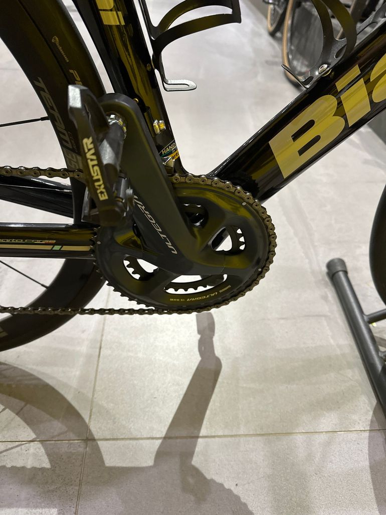 Used Bianchi Aria Ultegra 2018 2018 Road & Gravel, Black — image 3 of 5