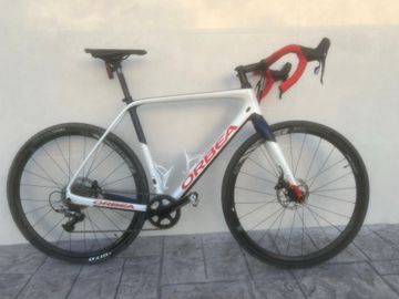 Used Orbea TERRA M31-D 2019 2019 Road & Gravel, White — image 1 of 5