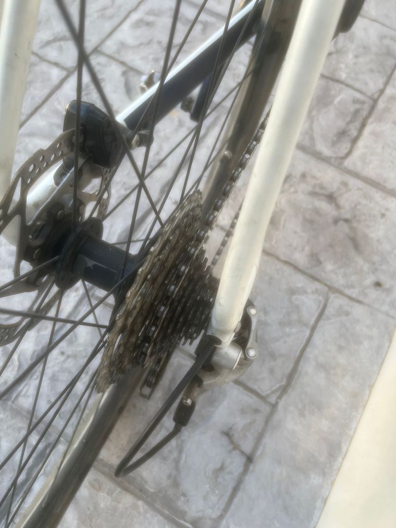 Used Orbea TERRA M31-D 2019 2019 Road & Gravel, White — image 3 of 5