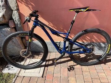 Used Specialized Era Comp Carbon 2015 Mountainbike, Blue — image 6 of 6