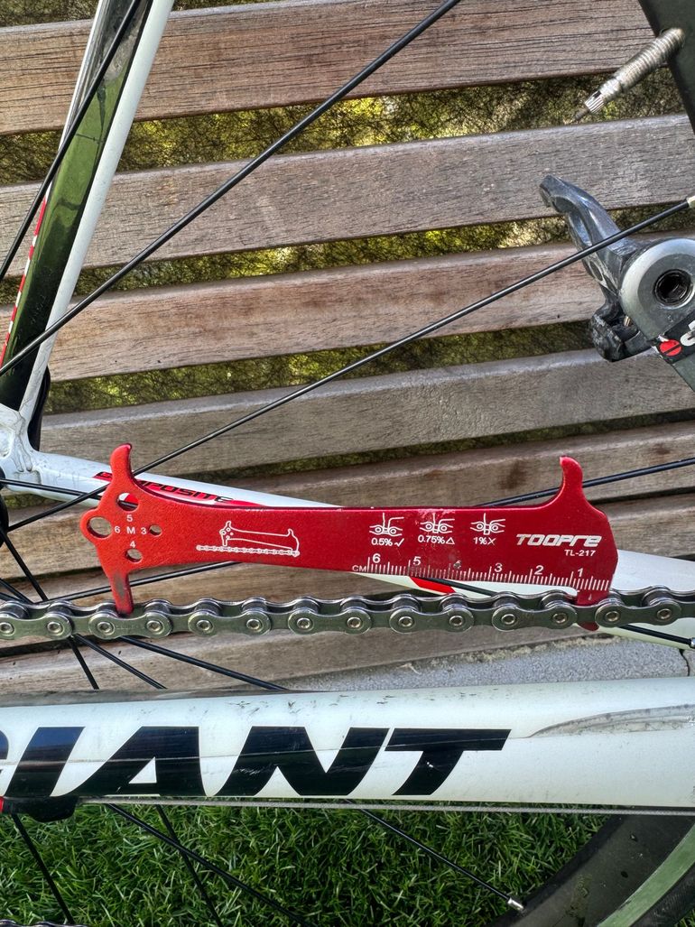 Used Giant TCR 2012 Road & Gravel, White — image 6 of 7